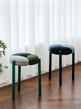 Малки табуретки, кръгли столове за семейна всекидневна, сгъваеми столове, модерни креативни столове за грим в спалнята