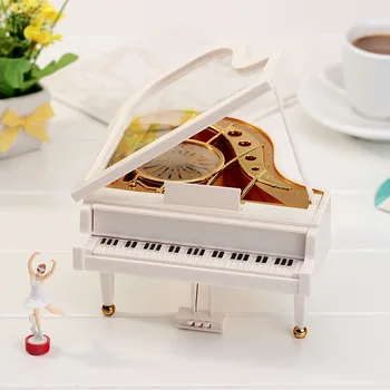 фабрика директна продажба пиано форма музикална кутия творчески приятел любовник рожден ден подарък въртящи се момиче музикална кутия