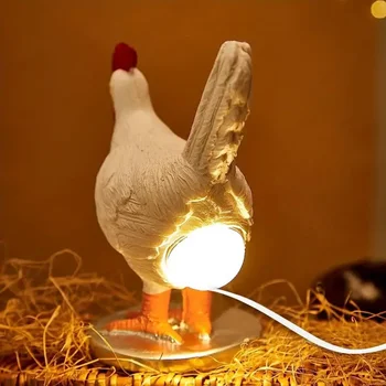 2023 Нов USB пиле бюро лампа акумулаторна смола пиле снасяне яйца статуя лампа смешно изкуство занаяти празник подаръци за хол