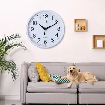 Модерен стенен часовник Високопрецизен нетиктакащ кръгъл стенен часовник Батерия Лесен за четене кварцов часовник Прост стил за дома