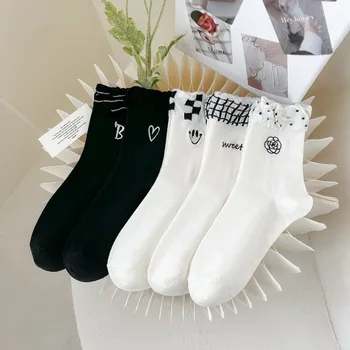 Жените бродирани чорапи нови балон устата сладък удобна мода гореща продажба тенденция универсален серия дами екипажа чорапи I113
