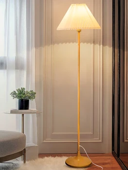 Прост цвят на дърво Разширено издърпване линия подова лампа японски крем стил хол декоративна лампа спалня нощна лампа