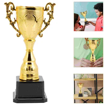 Награда за трофей Трофеи Пластмасова купа Детски награди Златен победител Наградни чаши Награди за подарък за игра Детски спортове Пластмасова парти Футбол