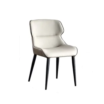 Nordic минималистични кожени домакински железни столове, модерни леки луксозни модели стая дизайнерски столове, италиански стил минималистична трапезария